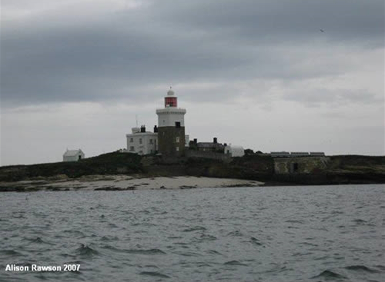 3.Coquet Island Lighthouse