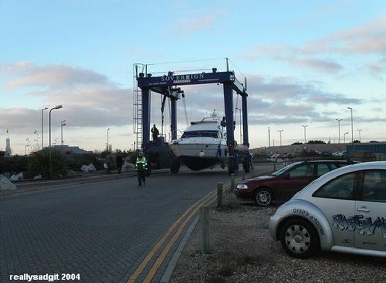 50 Ton Lift