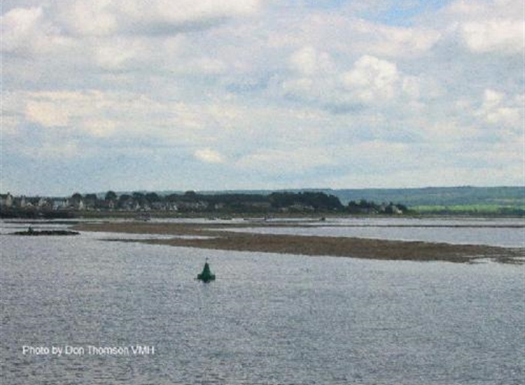 Findhorn shoal in middle