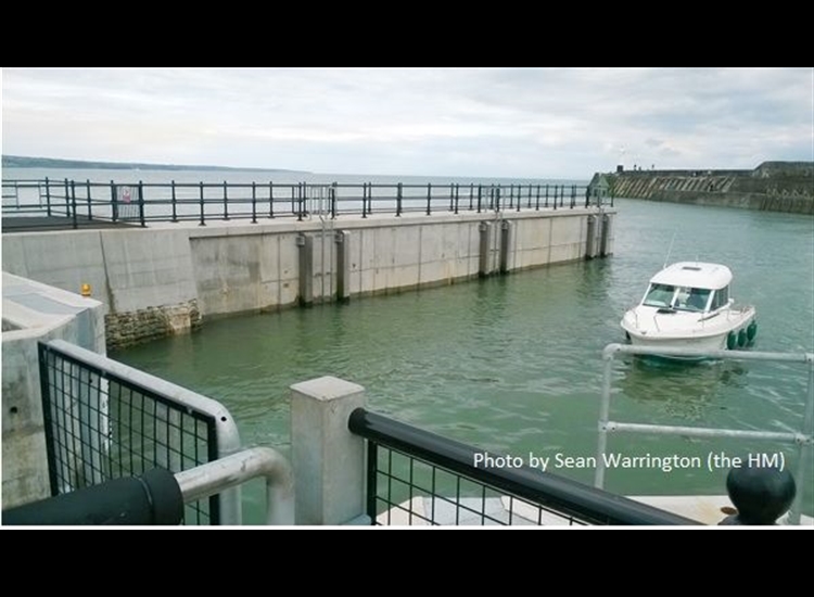 Entrance to Porthcawl