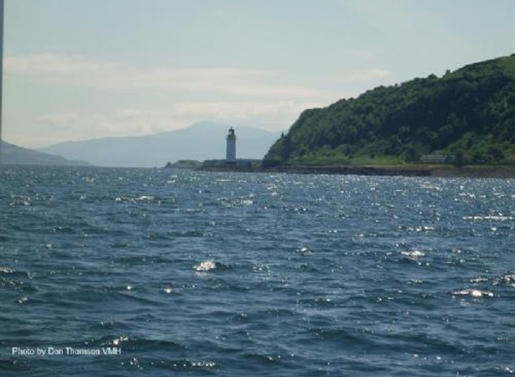 Rubha nan Gall light from the West.jpg